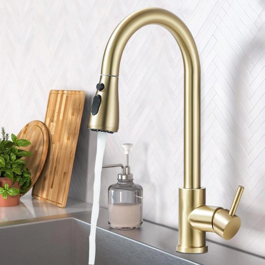 Brushed Gold Kitchen Faucet Single Handle Sink Mixer Taps With Pull Down Sprayer